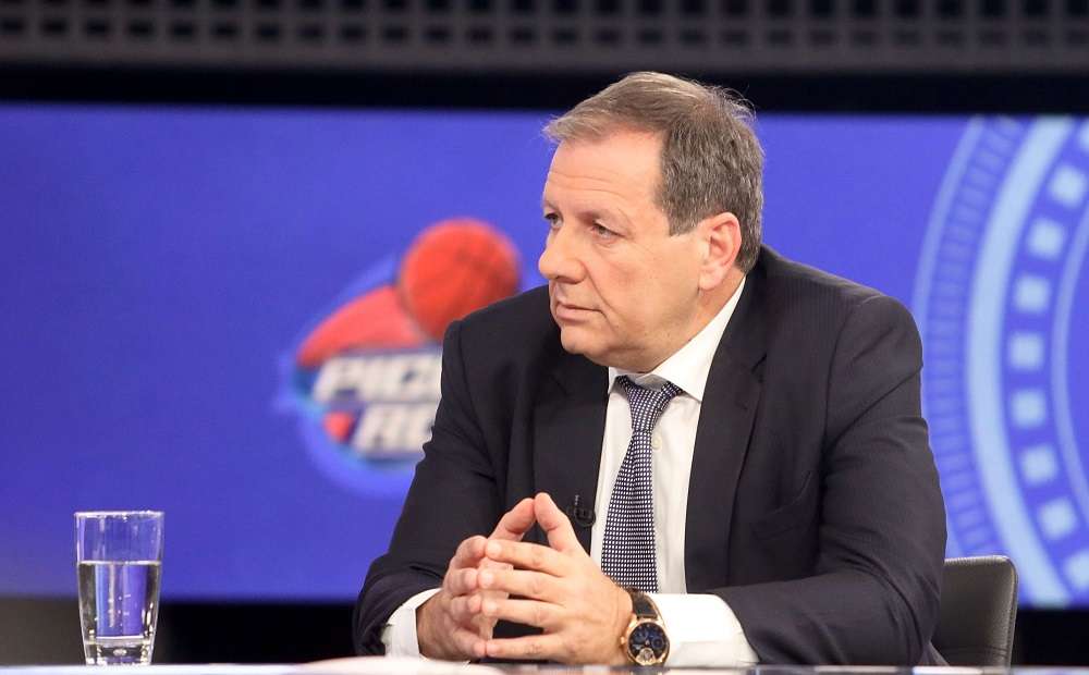 Read more about the article Μάκης Αγγελόπουλος: Κούρασαν οι πολλές αποτυχίες στην ΑΕΚ – Έρχονται νέα ban από FIBA