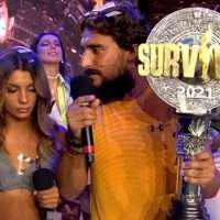 Survivor: Ο νικητής Σάκης, τα επικά… φάουλ στον τελικό και ο Τριαντάφυλλος (vids)