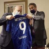 Ο Μητσοτάκης συναντήθηκε με τον πρόεδρο της FIFA, Τζιάνι Ινφαντίνο