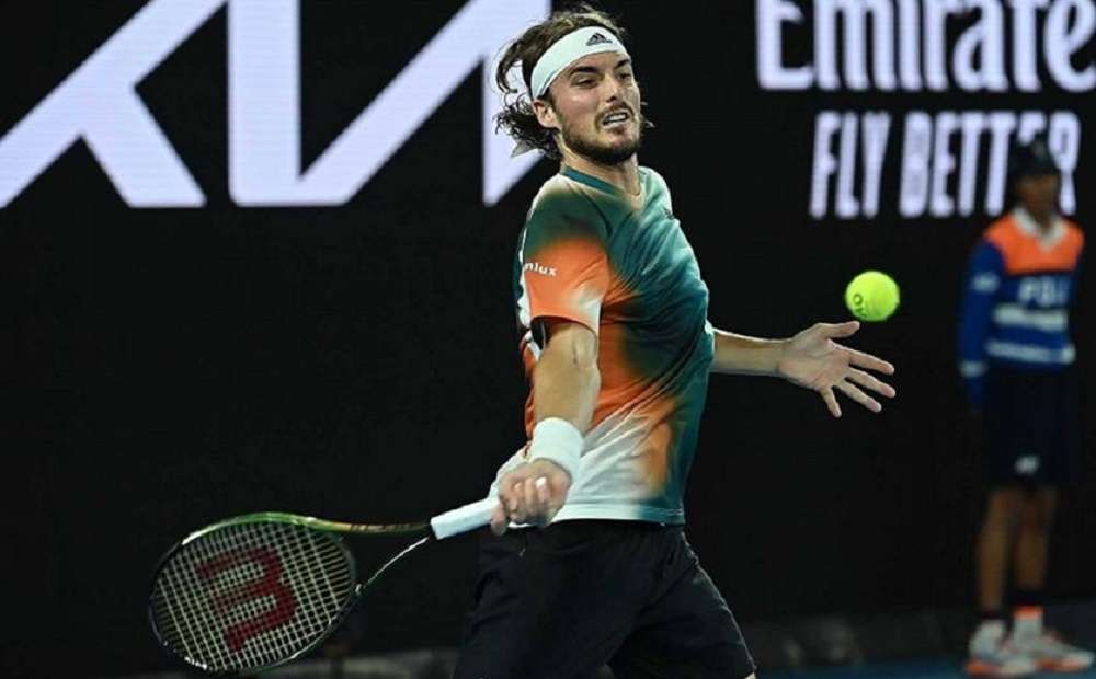 Read more about the article Australian Open: Ο Τσιτσιπάς και οι δυσκολίες με τον Μεντβέντεφ (vids)