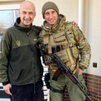 Πόλεμος στην Ουκρανία: Στα όπλα και οι διάσημοι τενίστες Στακόφσκι, Μεντβέντεφ (pics)
