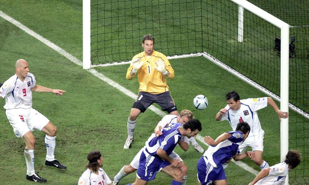 Read more about the article Σαν σήμερα πριν 18 χρόνια ο Τραϊανός Δέλλας έστειλε την Ελλάδα στον τελικό του Euro 2004 (vid)