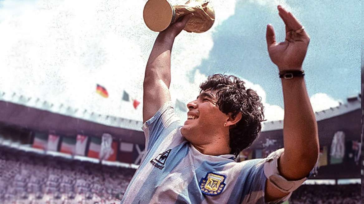 Read more about the article Η φανέλα που φορούσε ο Ντιέγκο Μαραντόνα στον τελικό του Παγκοσμίου Κυπέλλου του 1986 επιστρέφει στην Αργεντινή
