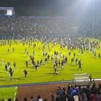 Ινδονησία: Κατεδαφίζεται το γήπεδο της τραγωδίας