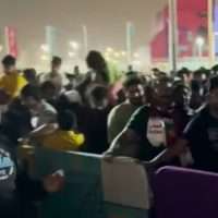 Μουντιάλ 2022: Χαμός έξω από το γήπεδο πριν την έναρξη του Κατάρ – Ισημερινός (vid)