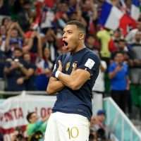 Μουντιάλ 2022: Ο Εμπαπέ χτίζει το μύθο του στο Παγκόσμιο Κύπελλο, ξεπέρασε τον Πελέ – Ποια η ιδιαίτερη λίστα που έχει και τον Χάμες Ροντρίγκες!