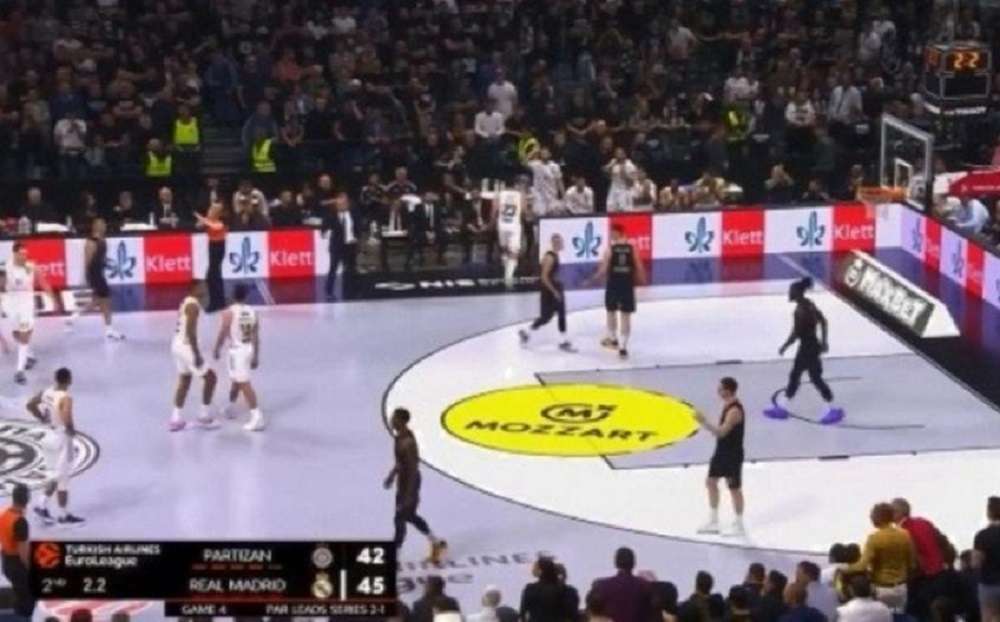 You are currently viewing Euroleague: Η Παρτιζάν έκανε επίθεση με 6 παίκτες κόντρα στην Ρεάλ Μαδρίτης (vid)