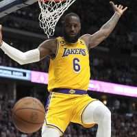 NBA: Αβέβαιο το μέλλον του «Βασιλιά»! (vid)