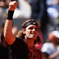 Τσιτσιπάς: Viral ένας απίθανος πόντος που ξεσήκωσε τους θεατές στο Roland Garros (vid)