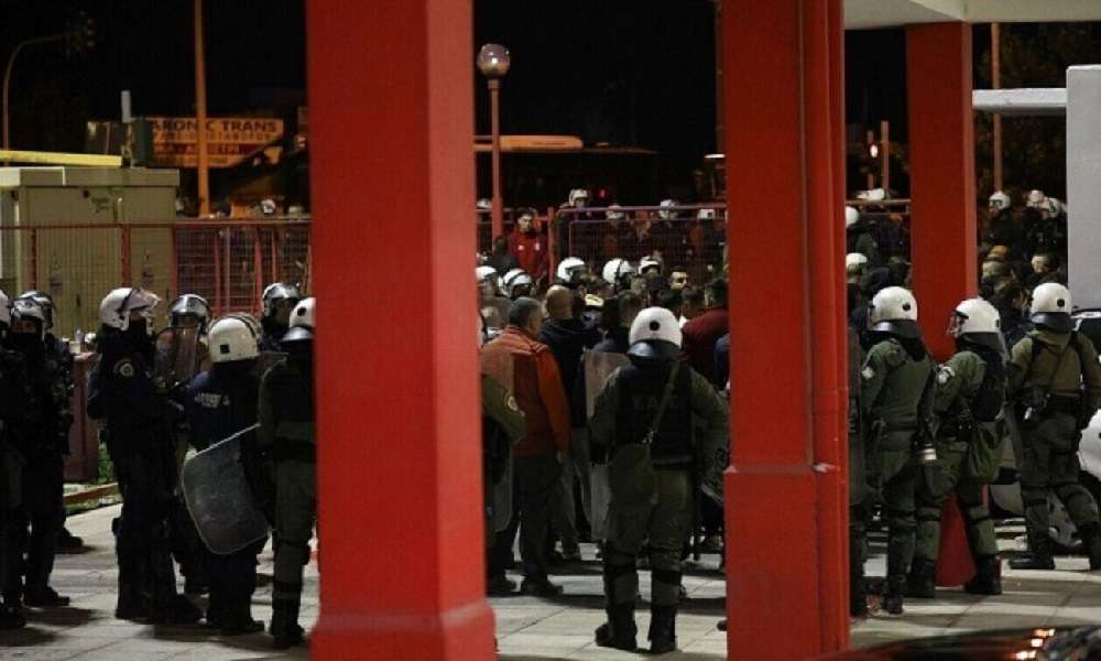 You are currently viewing Ρέντη: Συνελήφθη ο δράστης της επίθεσης κατά αστυνομικού στο «Μελίνα Μερκούρη»