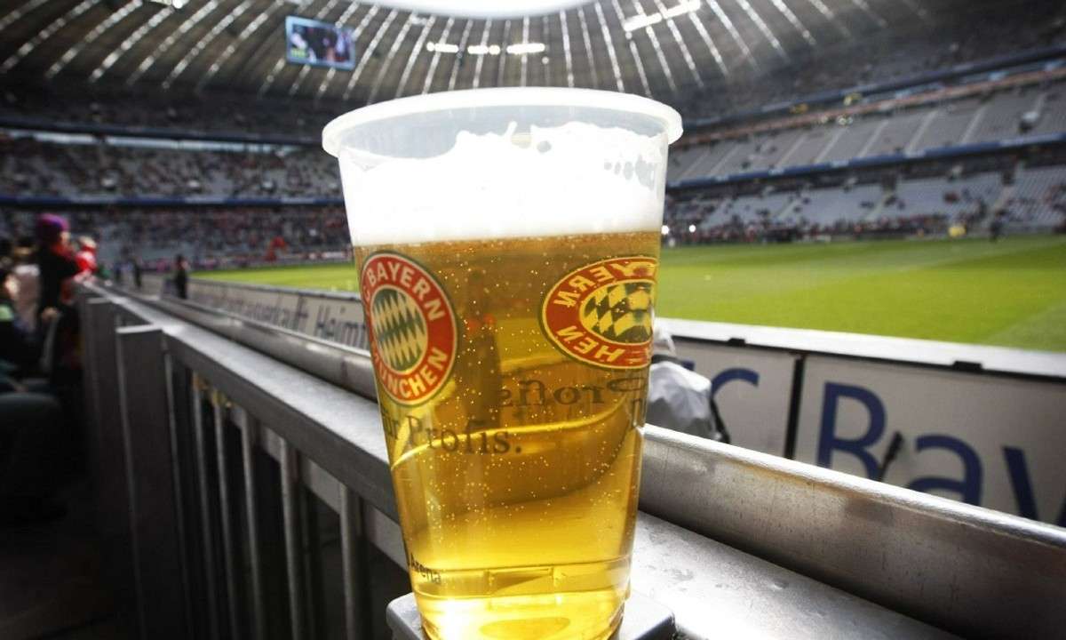 Read more about the article Euro 2024: Οδηγίες για την… μπύρα στους Άγγλους φιλάθλους!