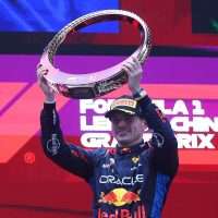 GP Κίνας: Ο Φερστάπεν νίκησε ακόμα και τα οχήματα ασφαλείας