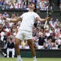 Wimbledon: Ο Αλκαράθ διέλυσε τον Τζόκοβιτς στον τελικό