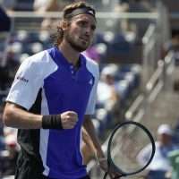 Τσιτσιπάς: Έκλεισε θέση για τους 16 του Paris Masters