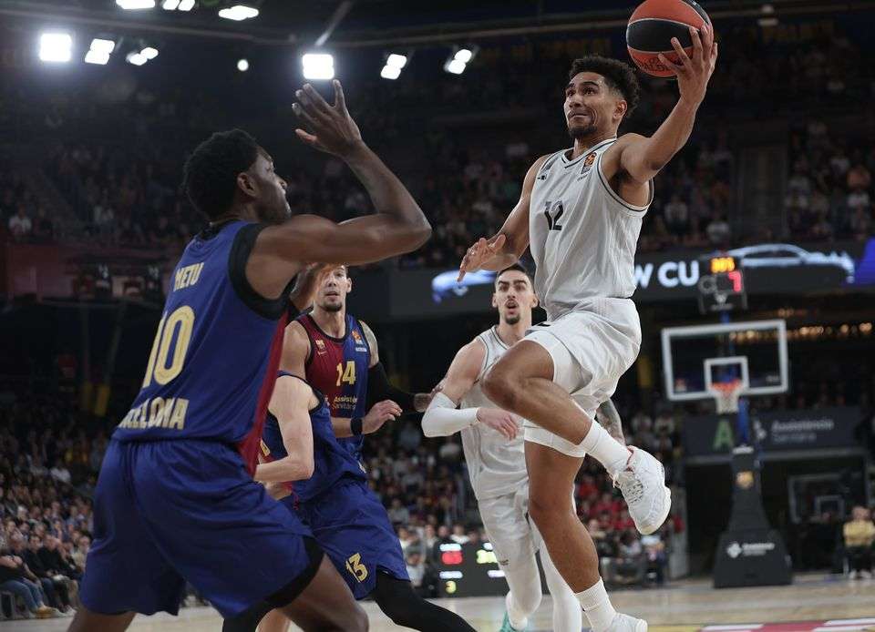 Read more about the article Euroleague: Η Παρί άλωσε και τη Βαρκελώνη