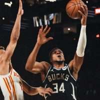 NBA Cup: Ο Γιάννης οδήγησε τους Μπακς στον τελικό