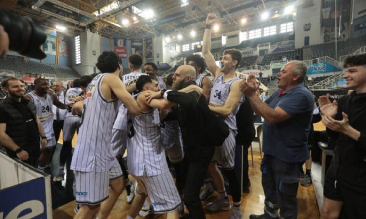 Read more about the article ΠΑΟΚ: Συνάντηση με Καντσελιέρι με σκοπό την παραμονή του