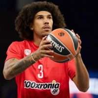 Ολυμπιακός: Χάνει για έναν μήνα τον Γουόρντ