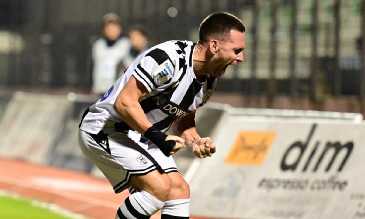 You are currently viewing ΠΑΟΚ: Η πορωτική ομιλία του Ζίβκοβιτς πριν την έναρξη του ντέρμπι (vid)