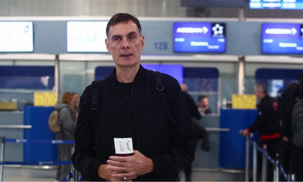 You are currently viewing Μπαρτζώκας: «Ψάχναμε καιρό έναν παίκτη σαν τον Μόρις»-Η αντίδρασή του όταν τον ρώτησαν για ψηλό